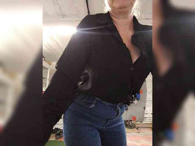 Milena77-1