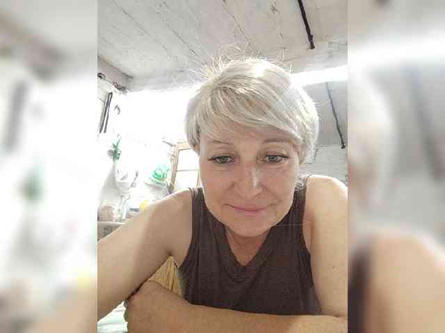 Milena77-1