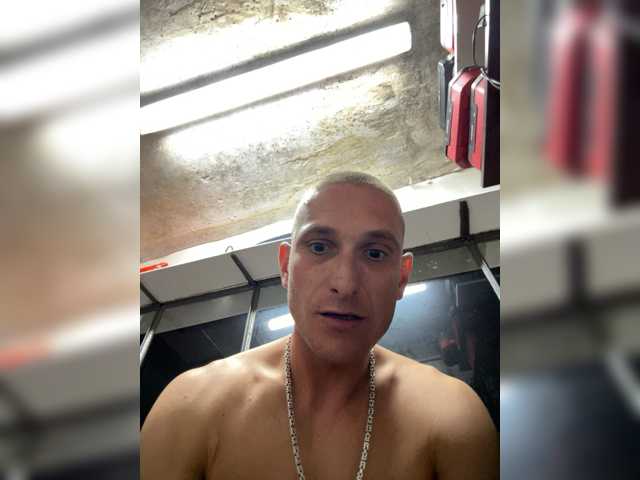 Maxio8739Hot