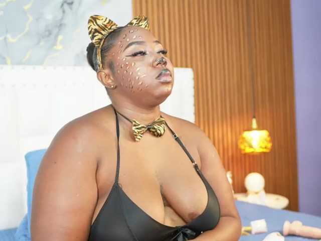 DarkSkinnedtaboo