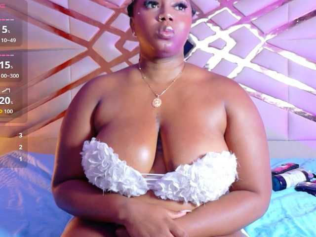 DarkSkinnedtaboo live cam on BongaCams