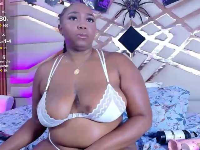 DarkSkinnedtaboo live cam on BongaCams