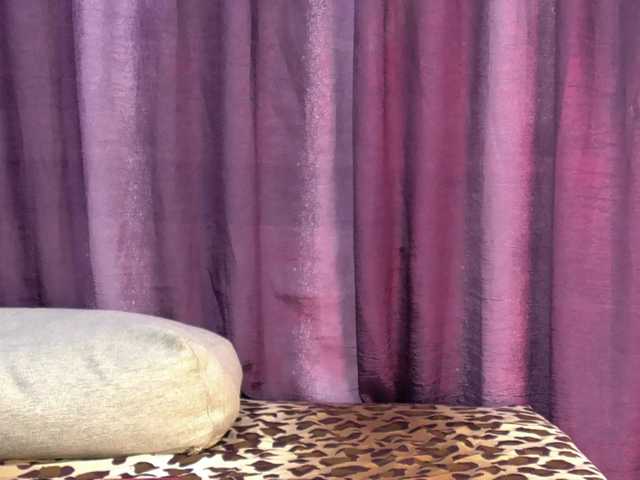 GraceGiovanna live cam on BongaCams