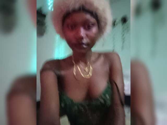 Biancasinclair, en directo ahora en BongaCams