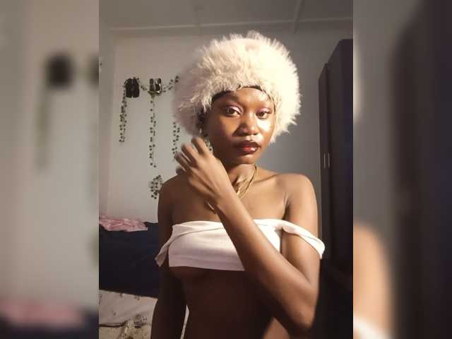 Biancasinclair, en directo ahora en BongaCams