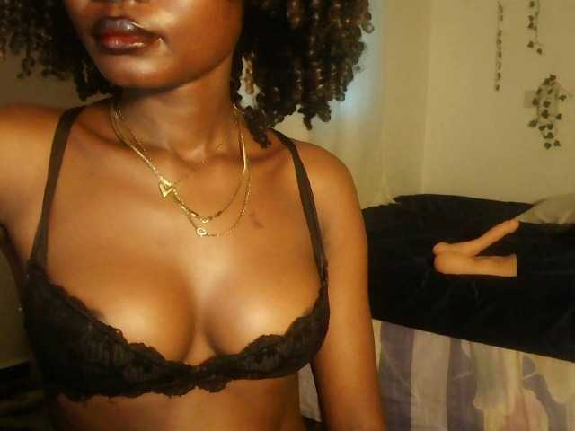 Biancasinclair live cam on BongaCams