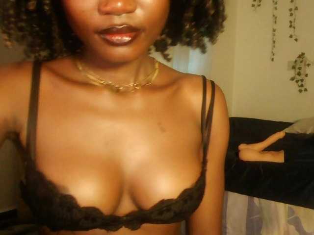 Biancasinclair live cam on BongaCams