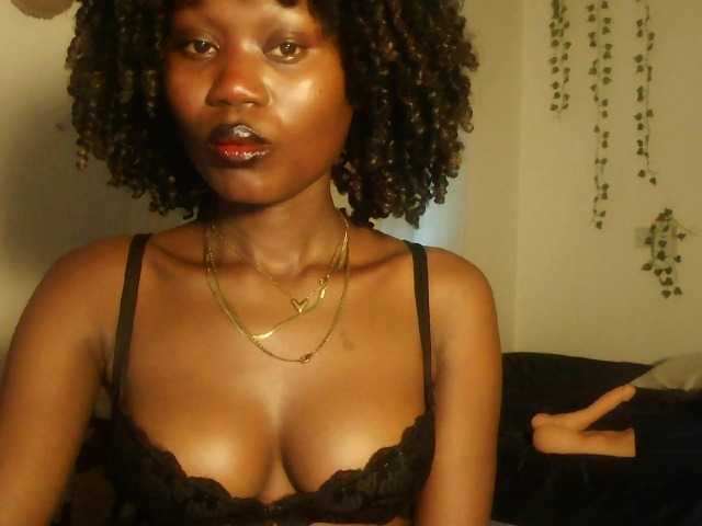 Biancasinclair live cam on BongaCams