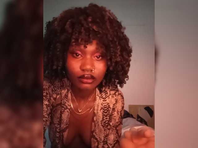 Biancasinclair, live now on BongaCams