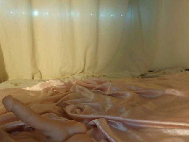 le modèle Biancasinclair est en webcam porno dans un show sur le site bongacams, il possède les tags suivants: Ebony,Brunette,Shaved