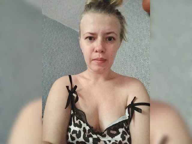Stella20 live cam on BongaCams