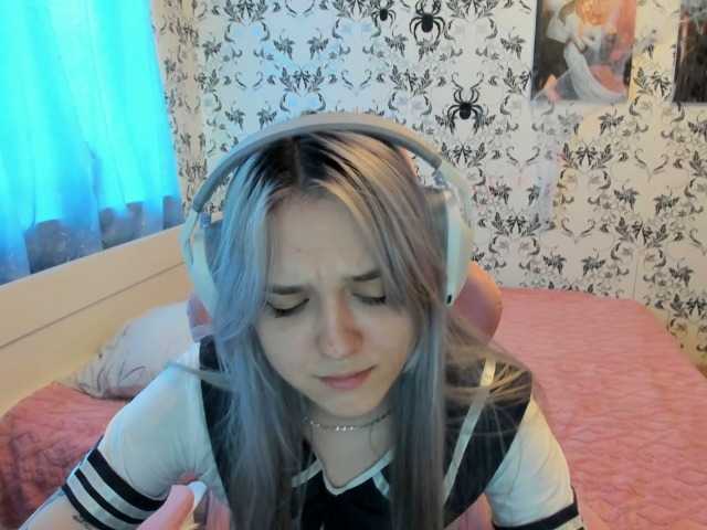 AriaArina live cam on BongaCams