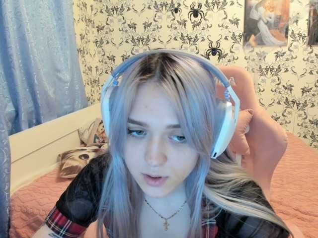 AriaArina live cam on BongaCams
