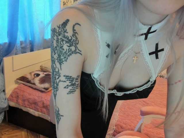 AriaArina live cam on BongaCams