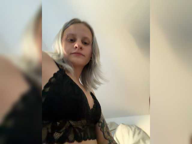 BlueVixen666 live cam on BongaCams