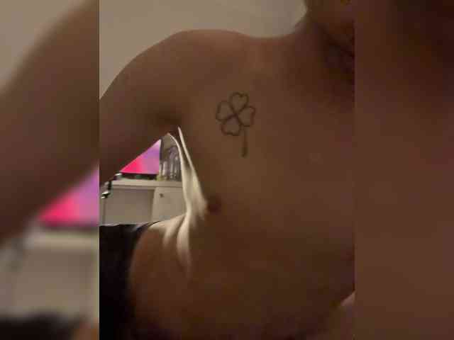 NotShyGuys webcam