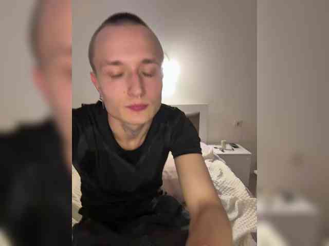 NotShyGuys webcam