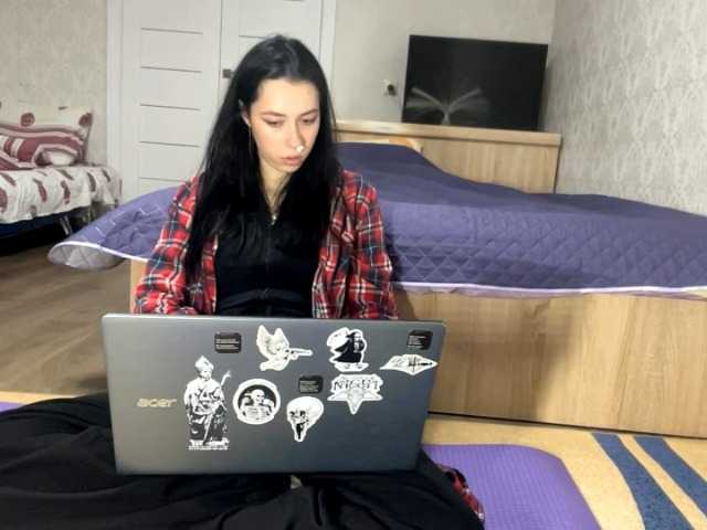 VinitaLaredo live cam on BongaCams