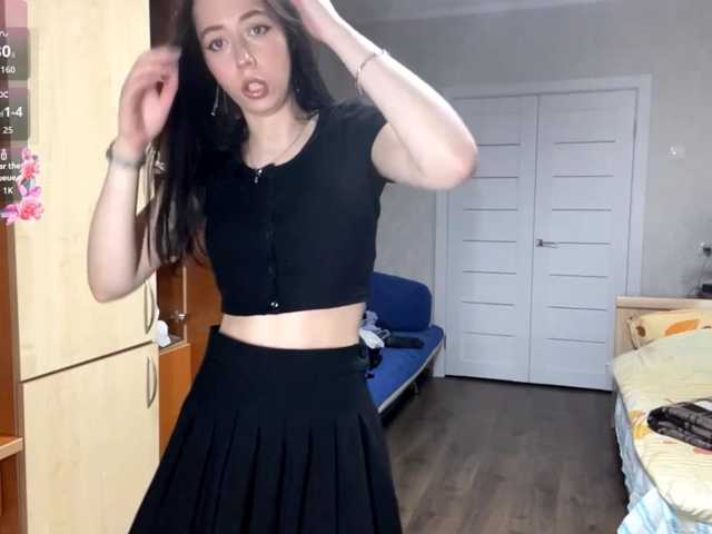 VinitaLaredo live cam preview