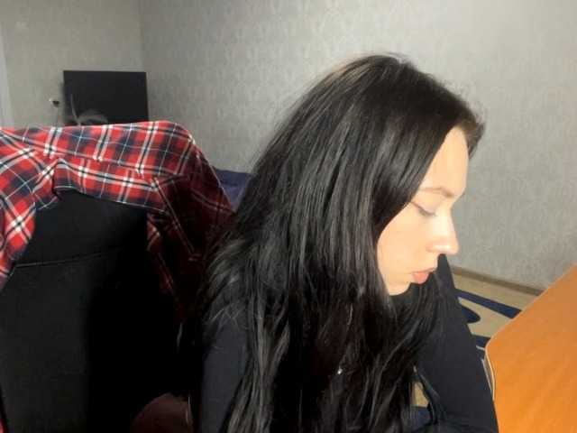 VinitaLaredo live cam preview