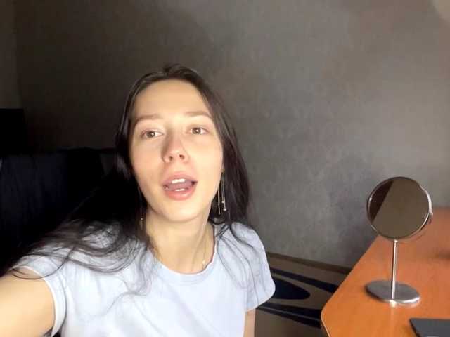 VinitaLaredo live cam on BongaCams