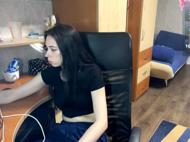 VinitaLaredo live cam preview