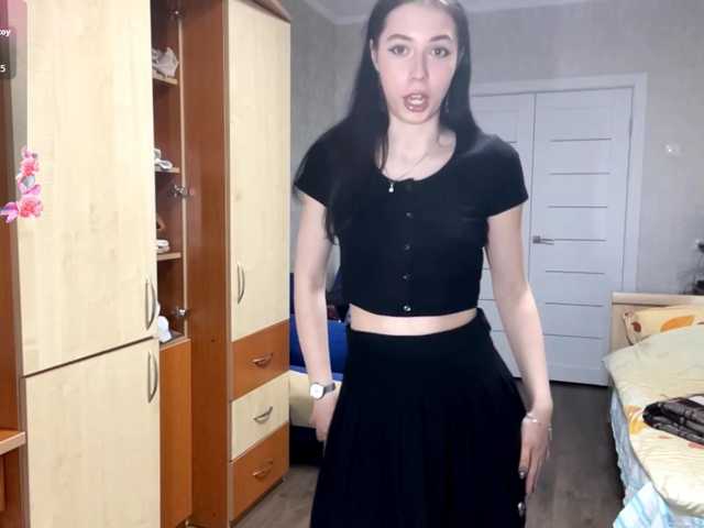 VinitaLaredo live cam preview
