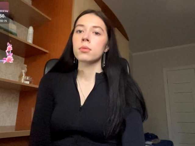 VinitaLaredo live cam on BongaCams