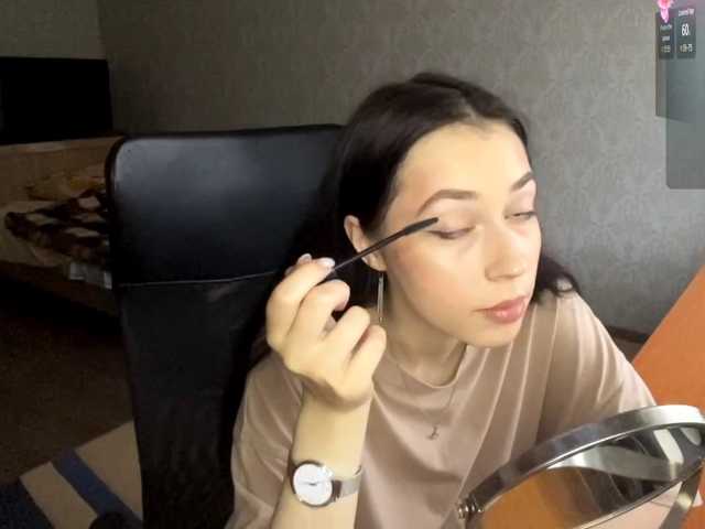 VinitaLaredo live cam on BongaCams