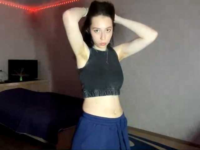 VinitaLaredo live cam on BongaCams