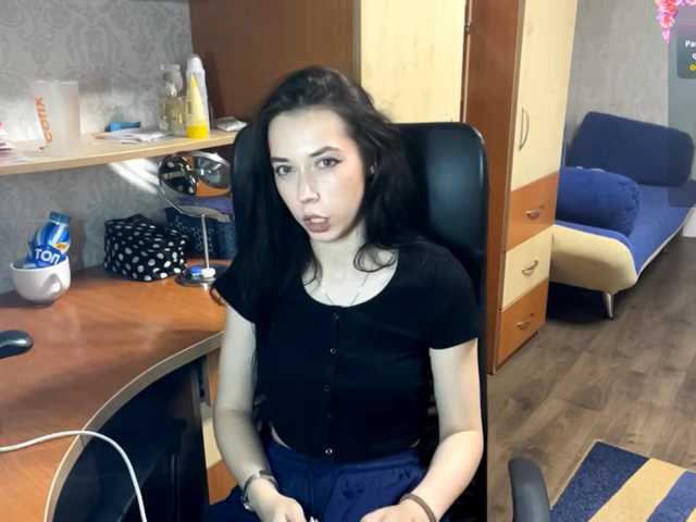 VinitaLaredo live cam on BongaCams