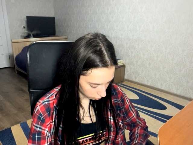 VinitaLaredo live cam on BongaCams