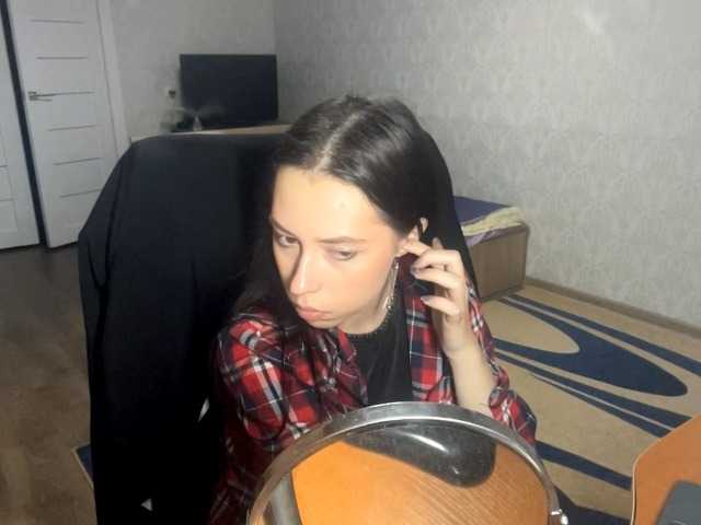 VinitaLaredo live cam on BongaCams
