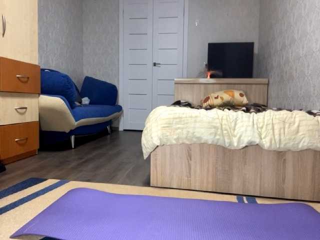 VinitaLaredo live cam preview
