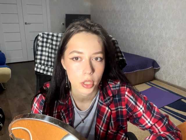 VinitaLaredo live cam on BongaCams