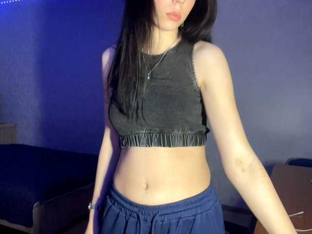 VinitaLaredo live cam on BongaCams