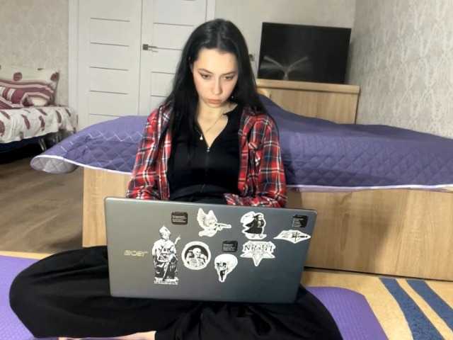 VinitaLaredo live cam on BongaCams