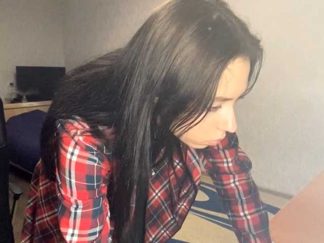 VinitaLaredo live cam on BongaCams