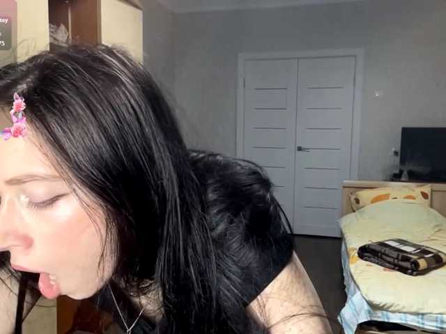 VinitaLaredo live cam on BongaCams