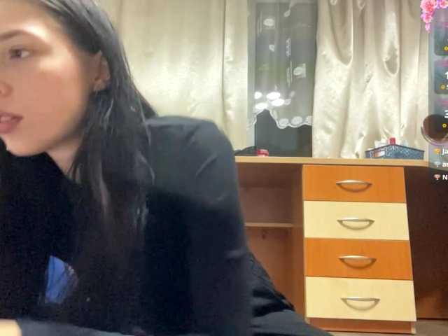 VinitaLaredo live cam on BongaCams