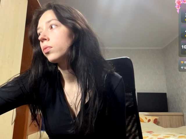 VinitaLaredo live cam preview