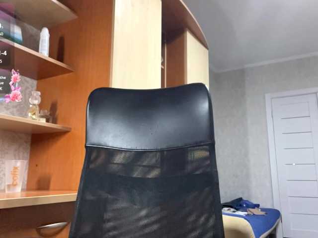 VinitaLaredo live cam on BongaCams