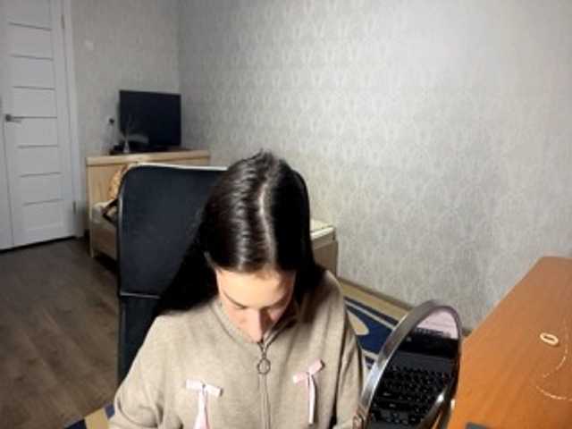 VinitaLaredo live cam on BongaCams