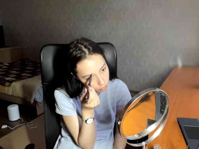 VinitaLaredo webcam