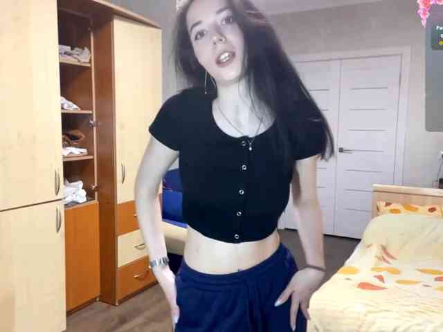 VinitaLaredo webcam