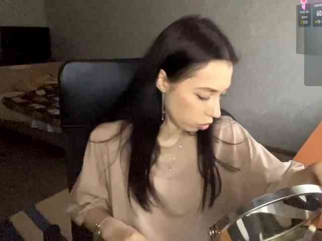 VinitaLaredo webcam