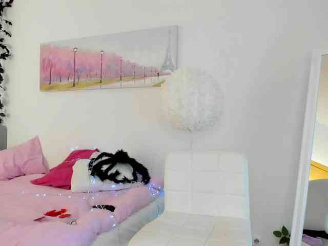 SophiaNoir webcam