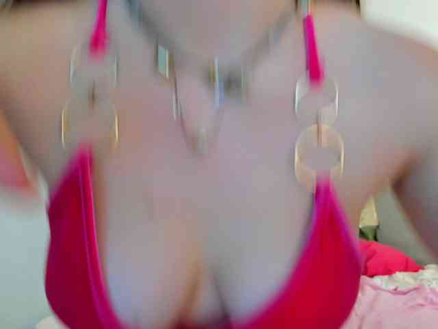 SophiaNoir webcam
