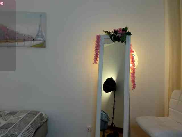 SophiaNoir webcam