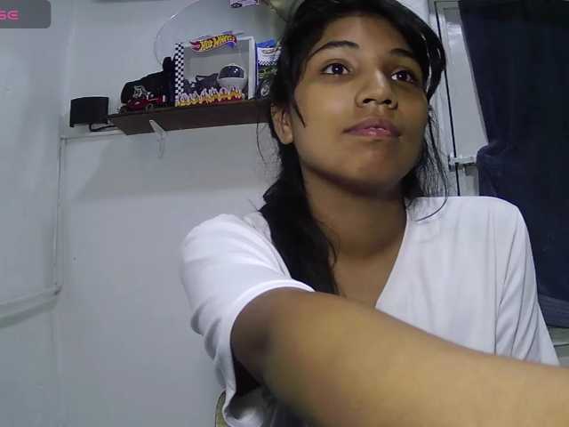 Adriveryhot live cam on BongaCams
